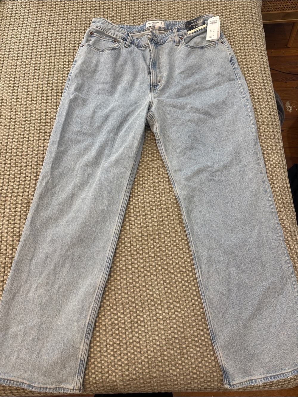 Light Blue Women’s 90’s Relaxed Jeans